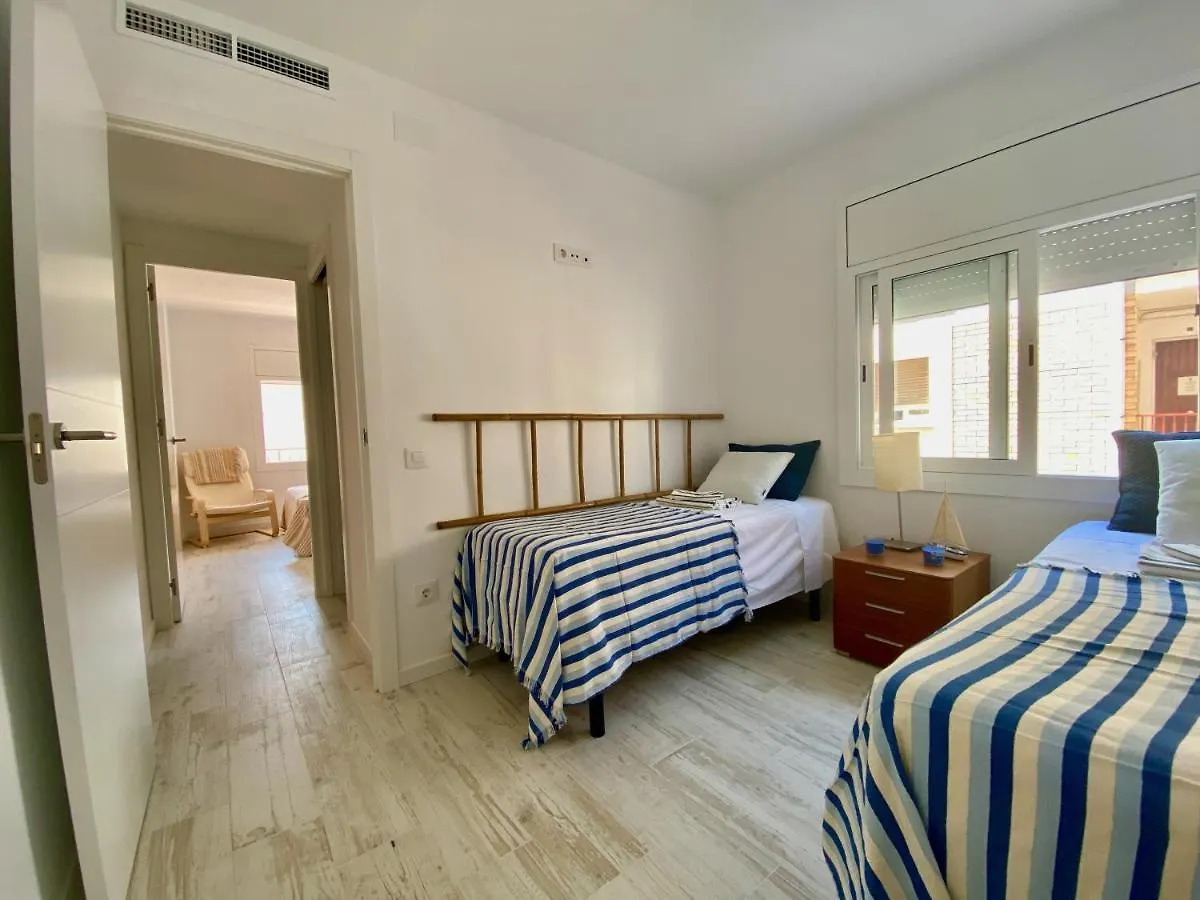 Apartamento en la playa de Segur de Calafell, Barcelona Apartamento 0*, Calafell España