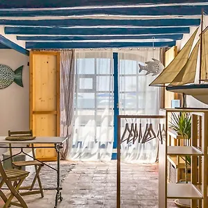  Apartamento La Casa De Barcas A Pie De Playa